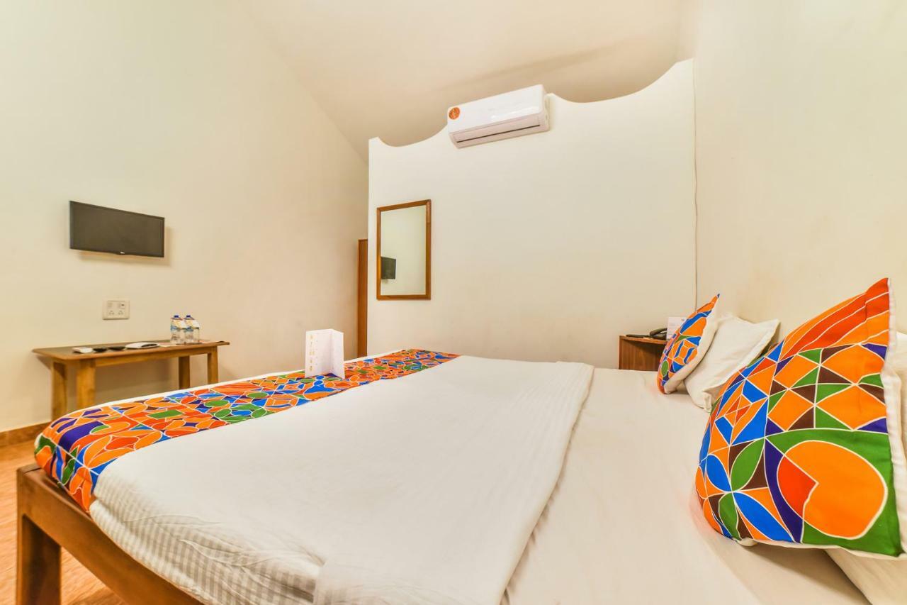 Fabhotel Yoyo Cottage With Pool - Nr Chapora Fort 바가토르 외부 사진