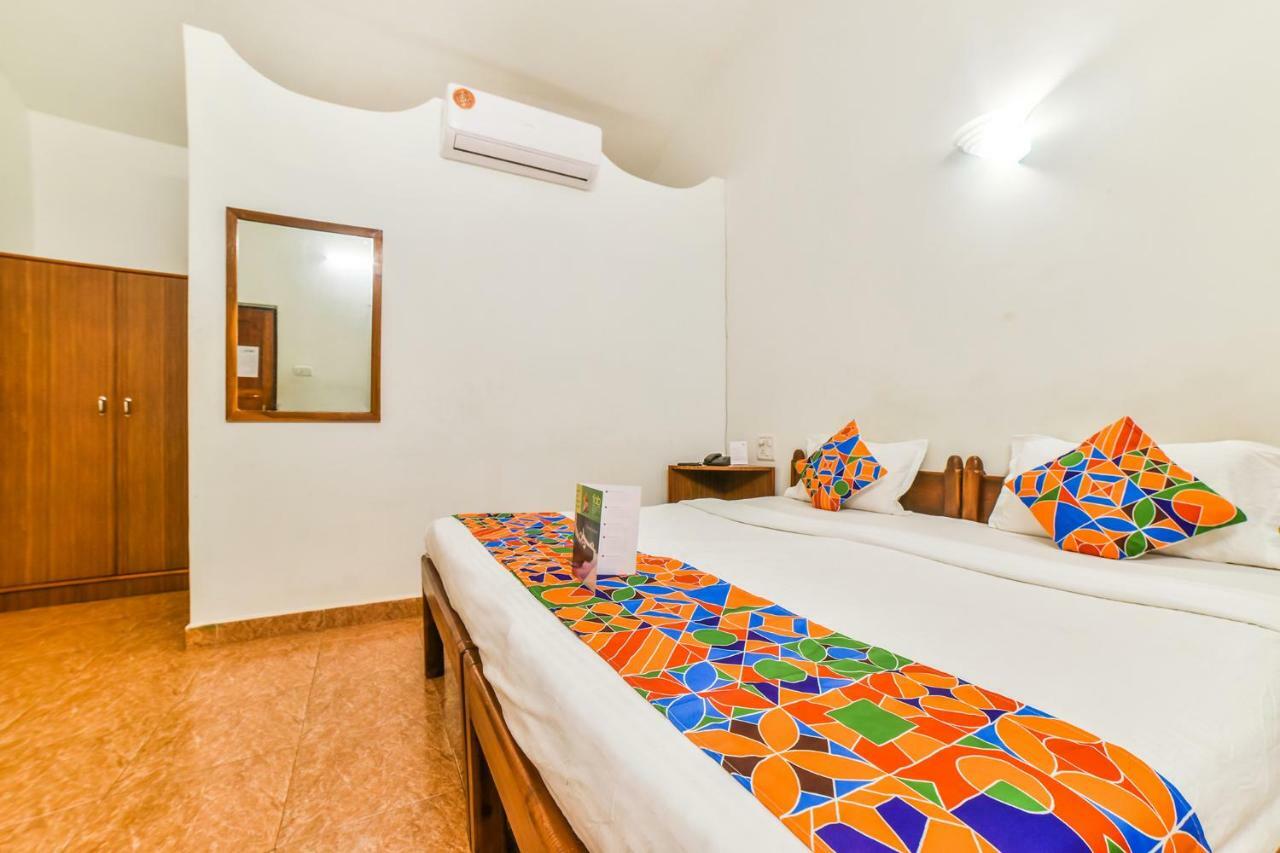 Fabhotel Yoyo Cottage With Pool - Nr Chapora Fort 바가토르 외부 사진